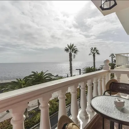 Vv Carla Sea Views - Wifi アパート *
